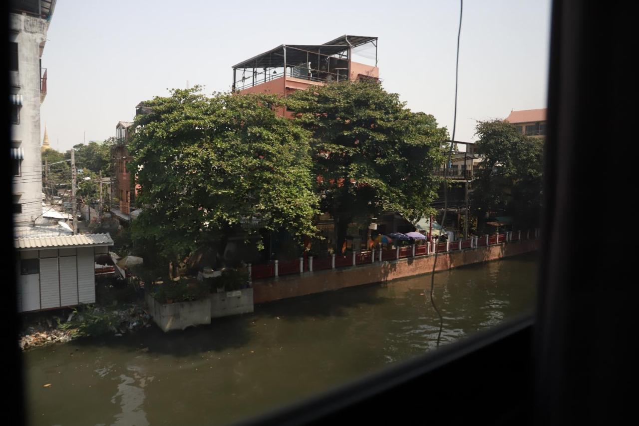 The Cube Hostel Khaosan 방콕 외부 사진