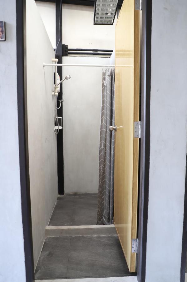 The Cube Hostel Khaosan 방콕 외부 사진